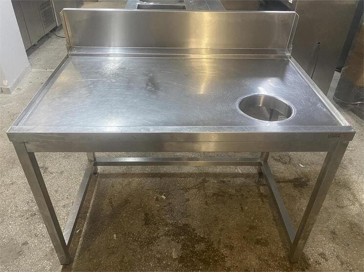 Μεταχειρισμένο Τραπέζι Ανοξείδωτο 120x79x86Cm Με Τρύπα Ακαθάρτων Φ20Cm